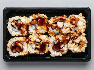 33C. Rollos de Pollo (8 uds.)