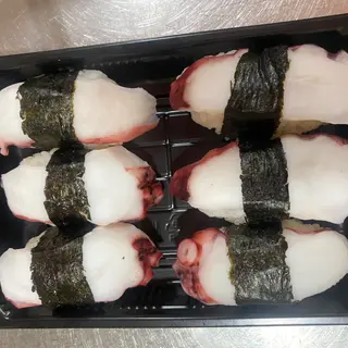 43. Sushi de pulpo (6 uds.)