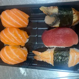 44. Sushi variados (6 uds.)
