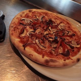 Pizza Vegetariana (Mediana)