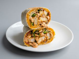 CHIPOTLE CHICKEN WRAP 
