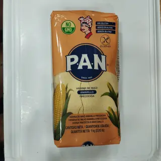 Harina de maíz amarillo  precocida PAN. 1 kg