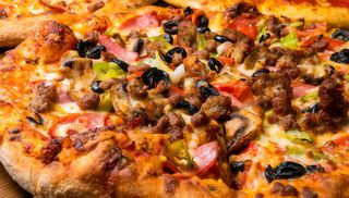 Pizza De Ternera Con Verduras (Familiar)