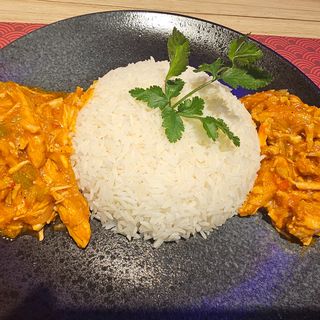 Arroz con carne mechada