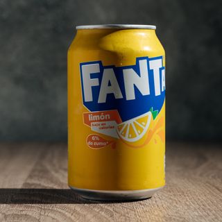 Fanta Limón
