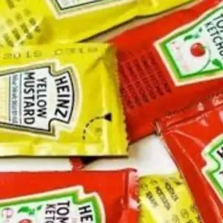 Ketchup y mostaza