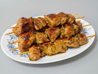 Media Ración de Pinchos de Cerdo