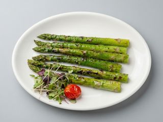 Esparragos a la parrilla