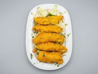 (25) PAKORA DE PESCADO