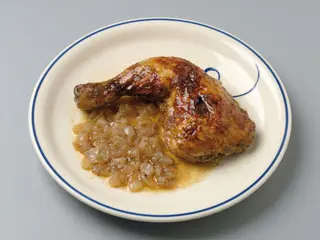 (1/4 ) Pollo A L'ast Con Patatas Al Caliu