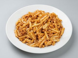 Macarrons a la bolonyesa 350g.