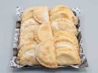 3 Empanadilles de Tonyina