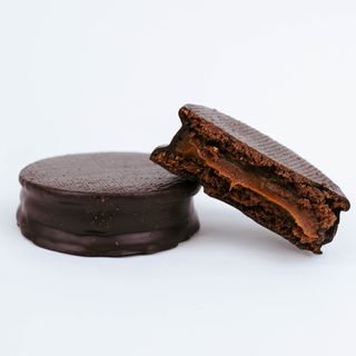 Alfajor de Dulce de Leche bañado en Chocolate