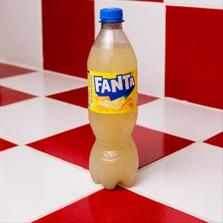 Fanta Limón