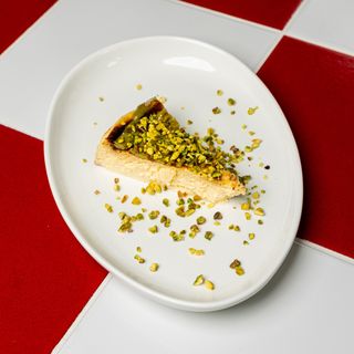 Tarta de Queso Con Pistacho (Porción)