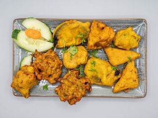 8 Mix Vegetal Pakora (2 Personas)