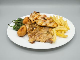 Menú pollo a la brasa