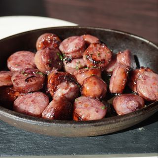 Chorizos al Vino