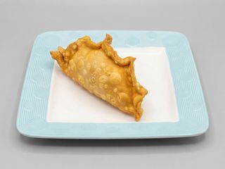 Empanada De Pollo (1 Ud.)