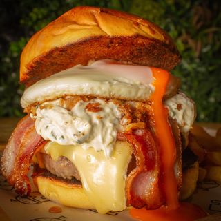 Hamburguesa Clásica  GTA Grande (180G.)