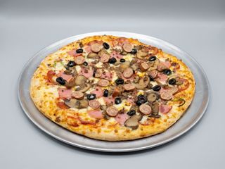 Pizza Extravaganza (Mediana)