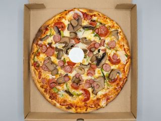 Pizza Deluxe (Familiar)