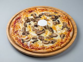 Pizza Tuto Salami (Familiar)