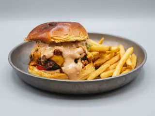 80's Spicy burger
