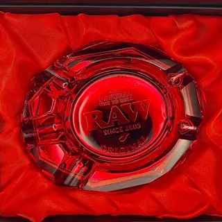 Cenicero Ruby Red de cristal