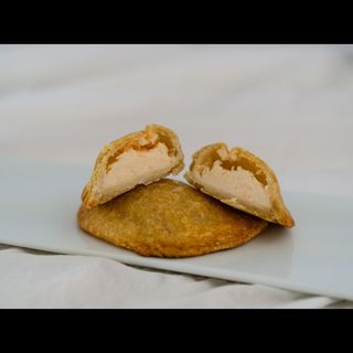 Empanadilla Pollo con Tomate