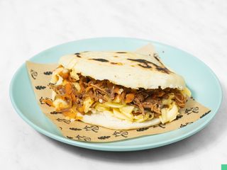 Arepa Pelúa (1 Und.)