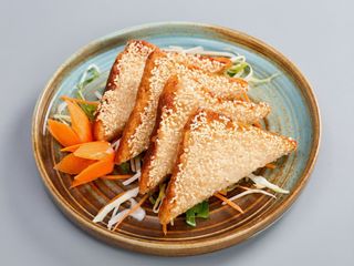 Gambas tostadas con semilla de sésamo