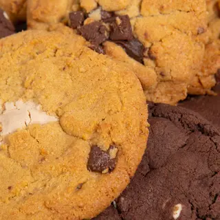 Cookies Rellenas de Kit Kat