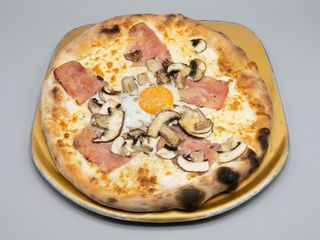 Pizza Carbonara (Mediana)
