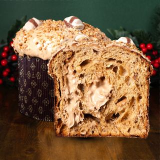 Panetone de Kinder y Avellana