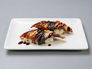 8. Nigiri De Anguila (2 Pzs.)