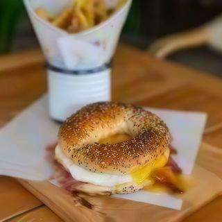 Bagel Yellow Hole