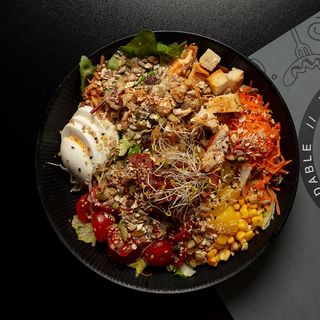 Ensalada de Quinoa y Pollo