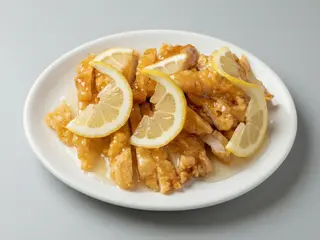 Pollo Con Salsa De Limón