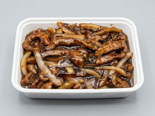 Ternera Con Cebolla
