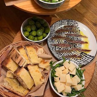 Variado de aperitivos