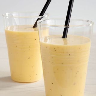 SMOOTHIE DE MANGO Y MARACUYA