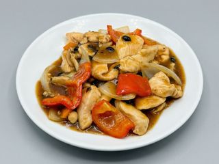 Chicken in black beans sauce