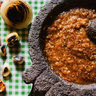 Salsa tatemada de habanero