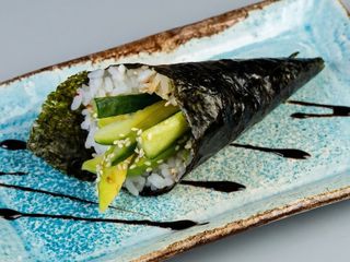 Temaki de verdura (1 ud.)