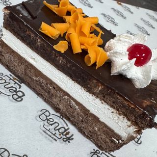 Pastel Chocolate y nata