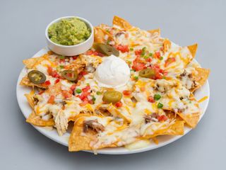Nachos Amb Pollastre, Formatge