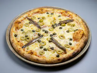 M Pizza Nápoles