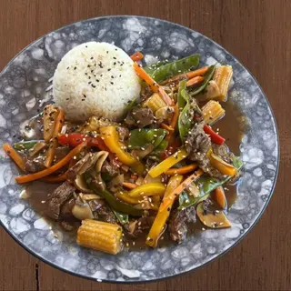 Beef wok / Wok dd ternera