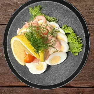 Egg and shrimps ( 9 )